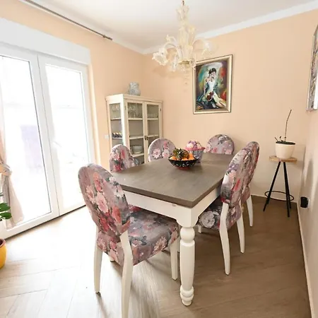 Family Friendly House With A Swimming Pool Ninski Stanovi, Zadar - 17812 Nyaraló
