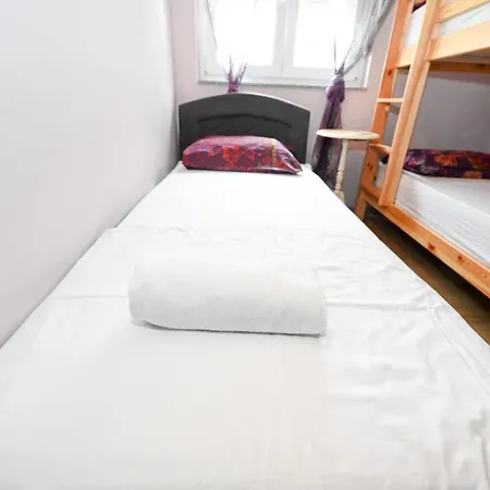 Family Friendly House With A Swimming Pool Ninski Stanovi, Zadar - 17812 Nyaraló *