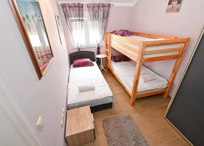 Σπίτι διακοπών Family Friendly House With A Swimming Pool Ninski Stanovi, Zadar - 17812 *