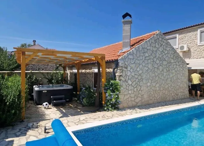Family Friendly House With A Swimming Pool Ninski Stanovi, Zadar - 17812 * Nin